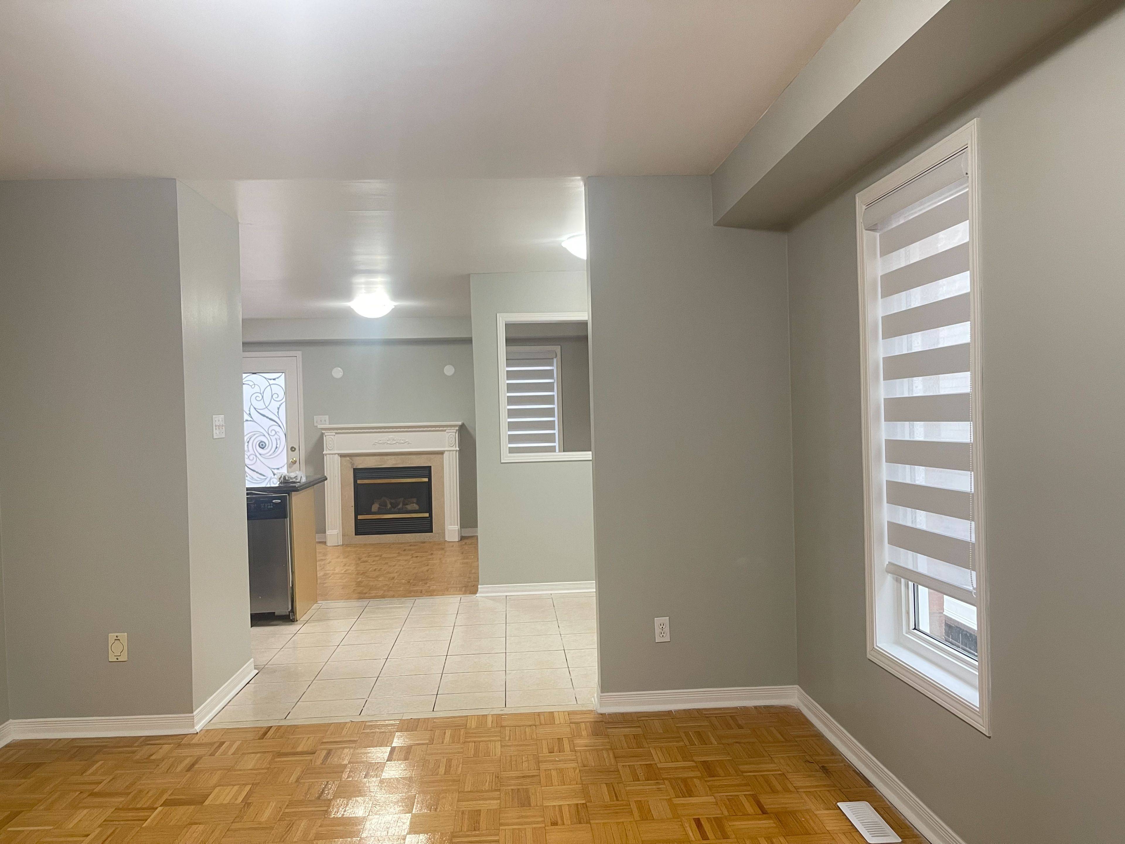 Vaughan, ON L6A 3M3,56 National Pine DR #Upper