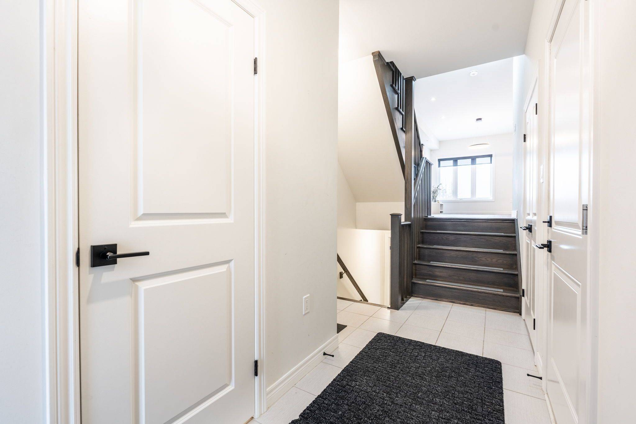 West Lincoln, ON L0R 2A0,77 Dennis DR