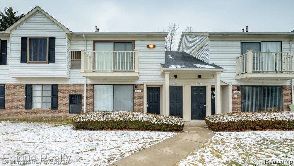 Canton, MI 48187,6946 Foxthorn DR