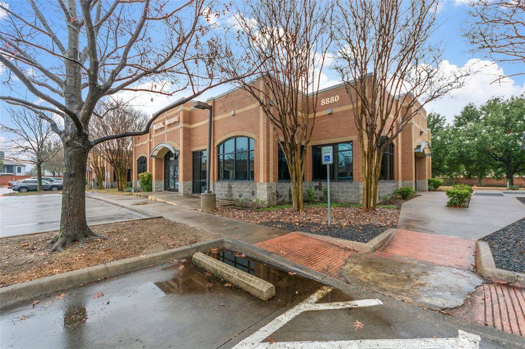 Irving, TX 75063,8880 N Macarthur Boulevard #100