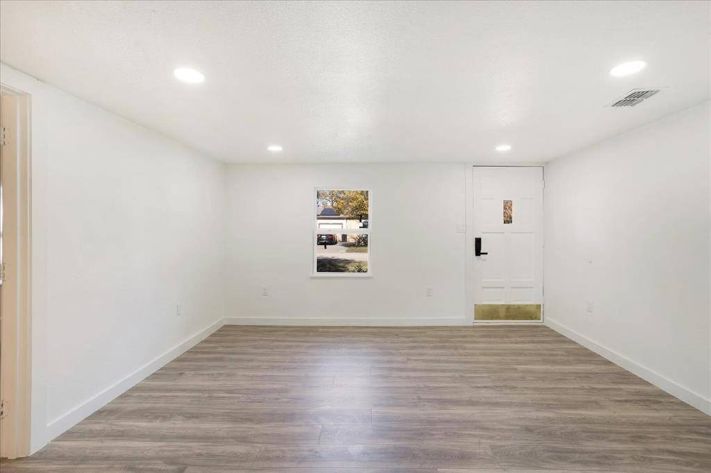 Lewisville, TX 75057,450 Hickory Street