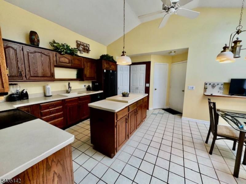 Jefferson Twp., NJ 07438,33 Stone Row Ln