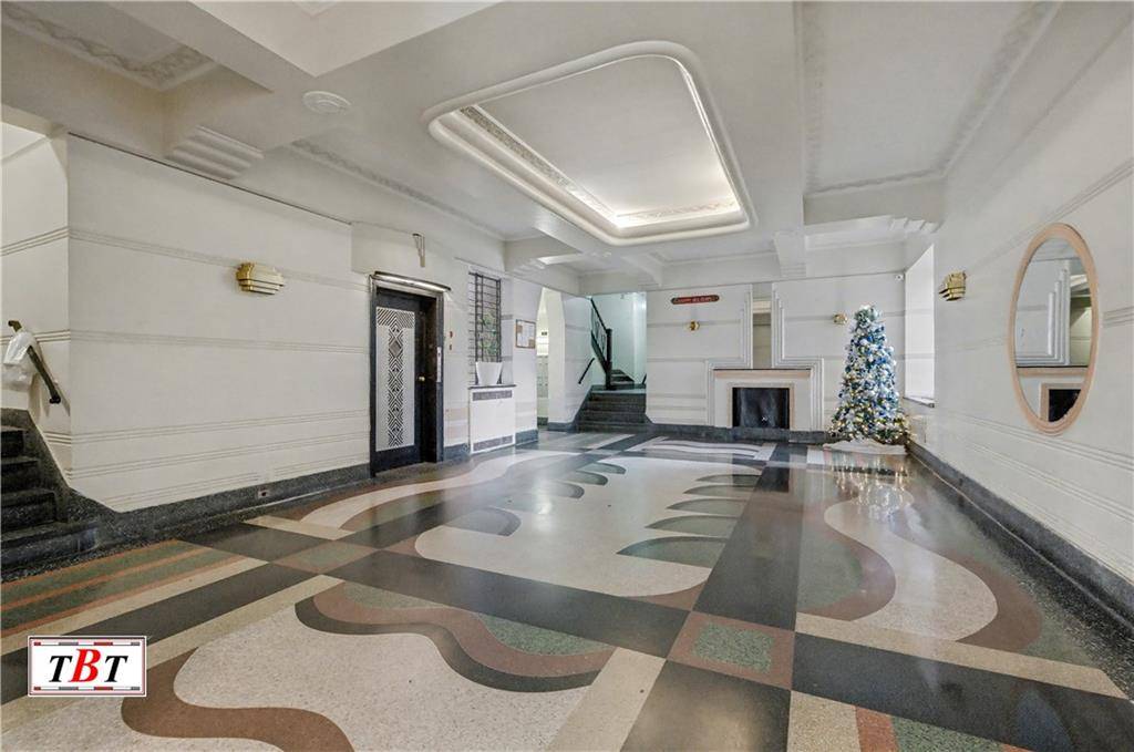 Brooklyn, NY 11230,1810 Avenue N #2F