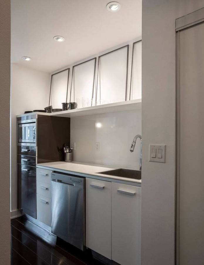 Toronto C01, ON M5V 2V6,38 Dan Leckie Way ST #203