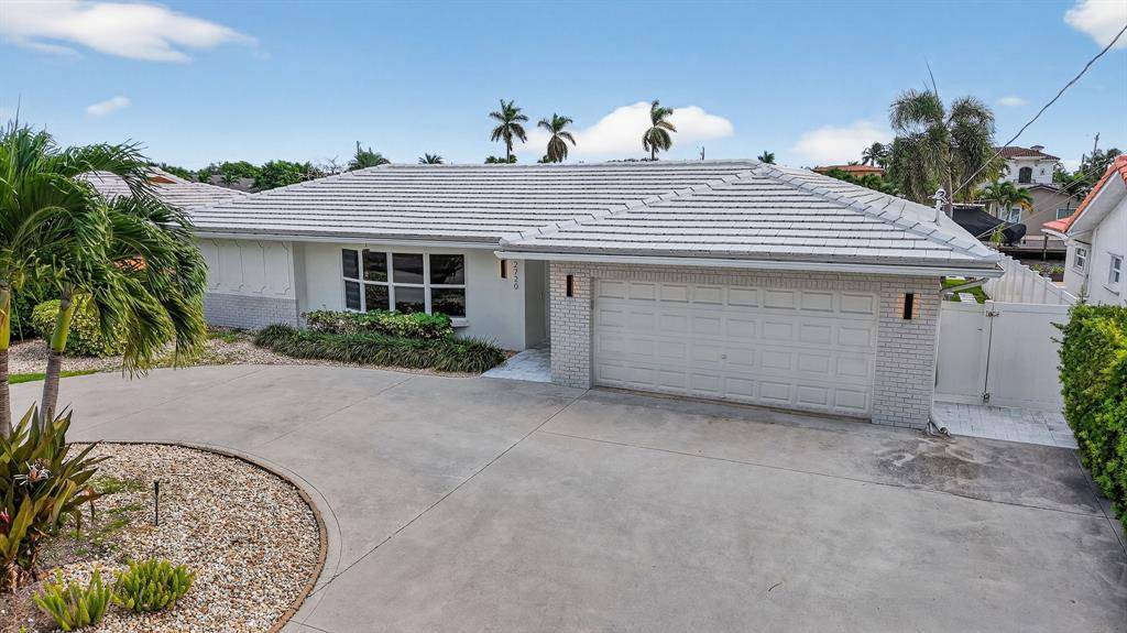 Fort Lauderdale, FL 33308,2720 NE 59th St