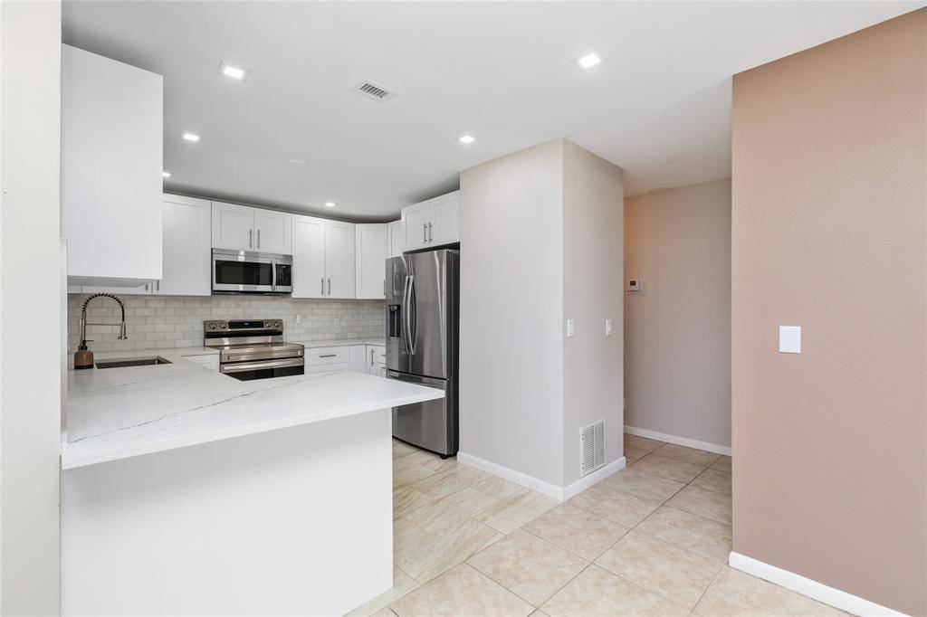 Deerfield Beach, FL 33441,2002 SW Natura Blvd #D