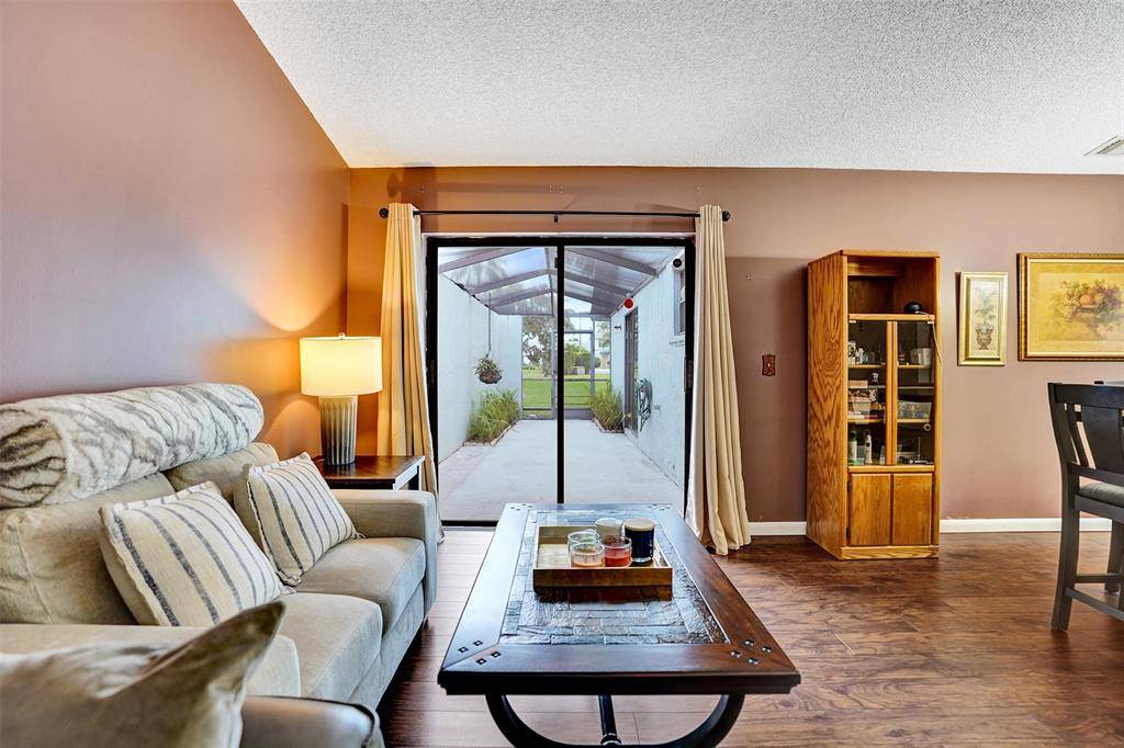 Boca Raton, FL 33428,9132 SW 20th St #B