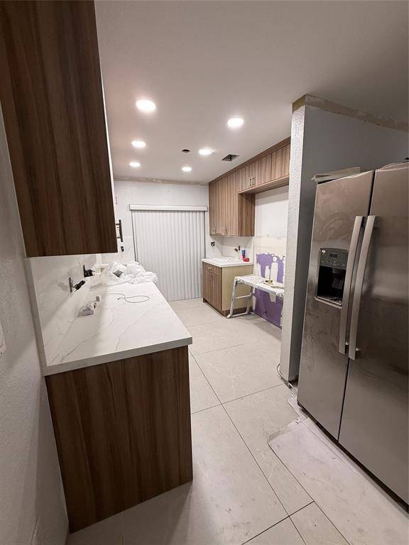 Hialeah, FL 33018,3526 W 76th St #203