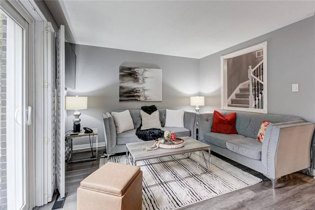 Mississauga, ON L5N 1V6,2825 Gananoque DR #48