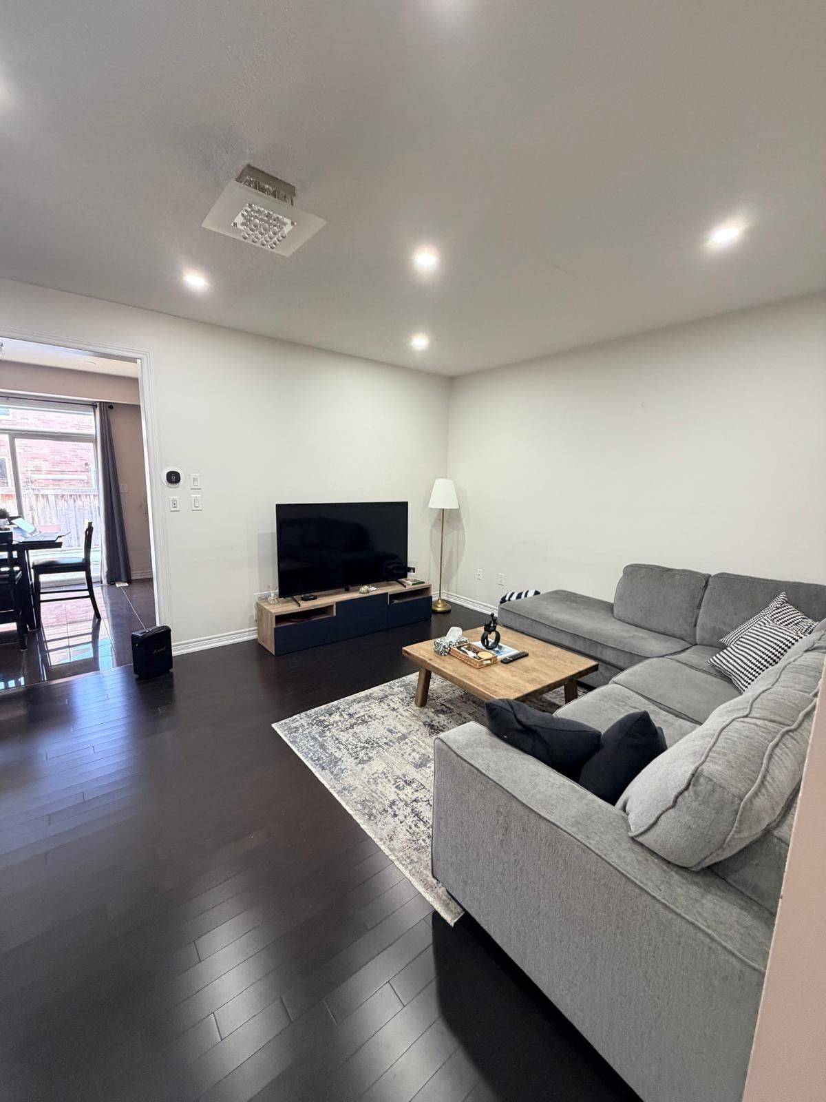 Brampton, ON L6X 0R8,59 Antibes DR #Main