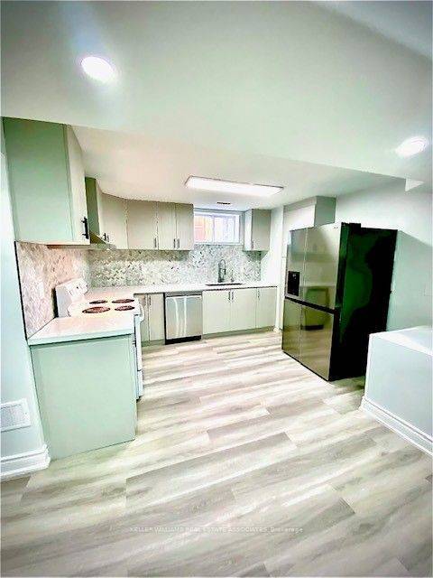 Guelph, ON N1G 5H8,78 Clairfields DR W #Lower