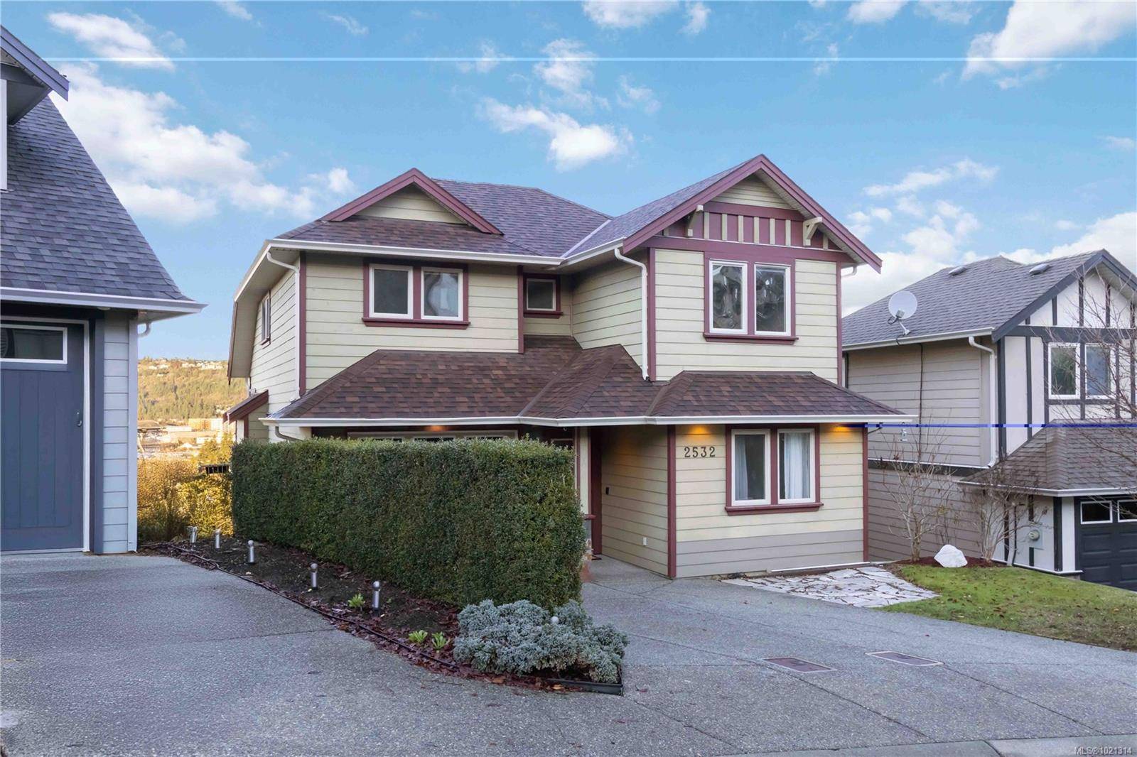 Langford, BC V9B 0A1,2532 Legacy Ridge