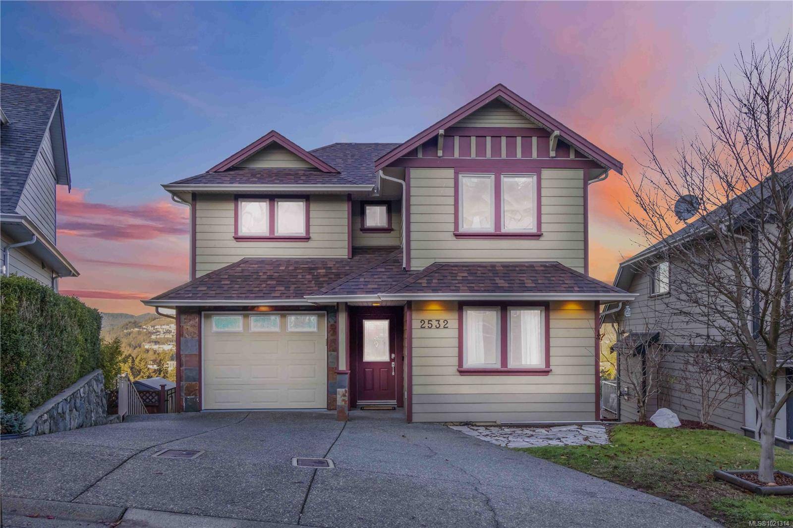 Langford, BC V9B 0A1,2532 Legacy Ridge