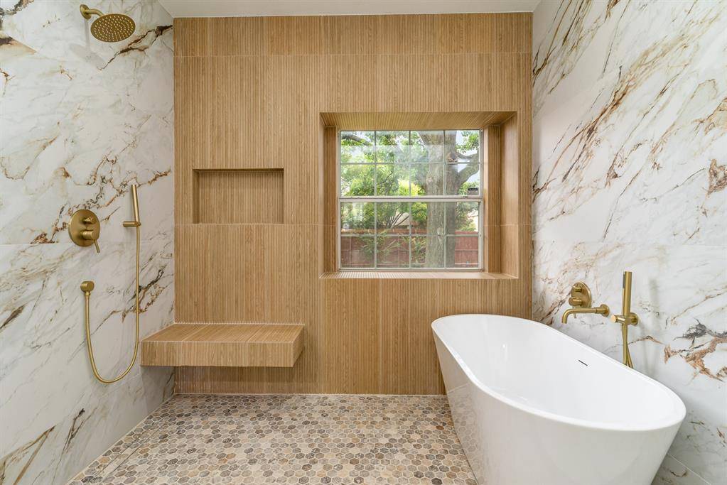 Plano, TX 75023,2044 Hawken Drive