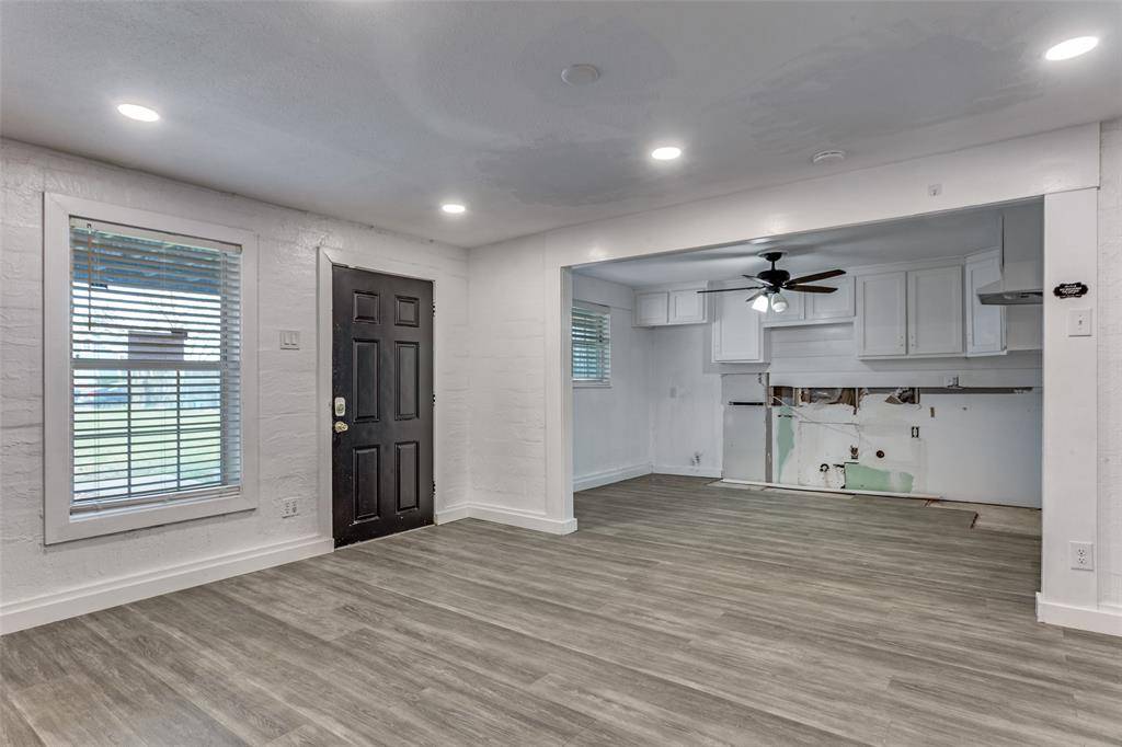 Fort Worth, TX 76110,2625 Frazier Avenue