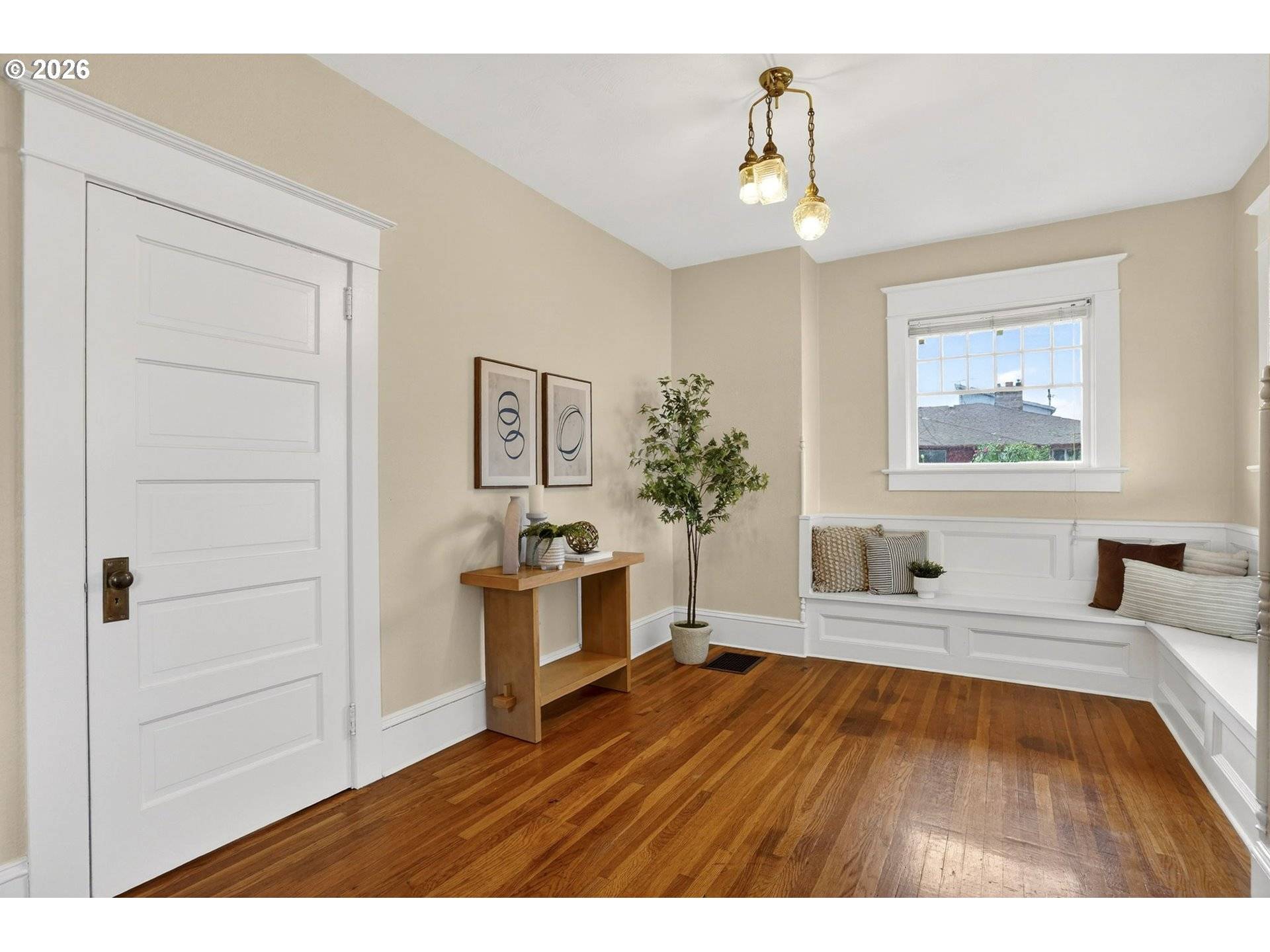 Portland, OR 97202,3234 SE CESAR E CHAVEZ BLVD