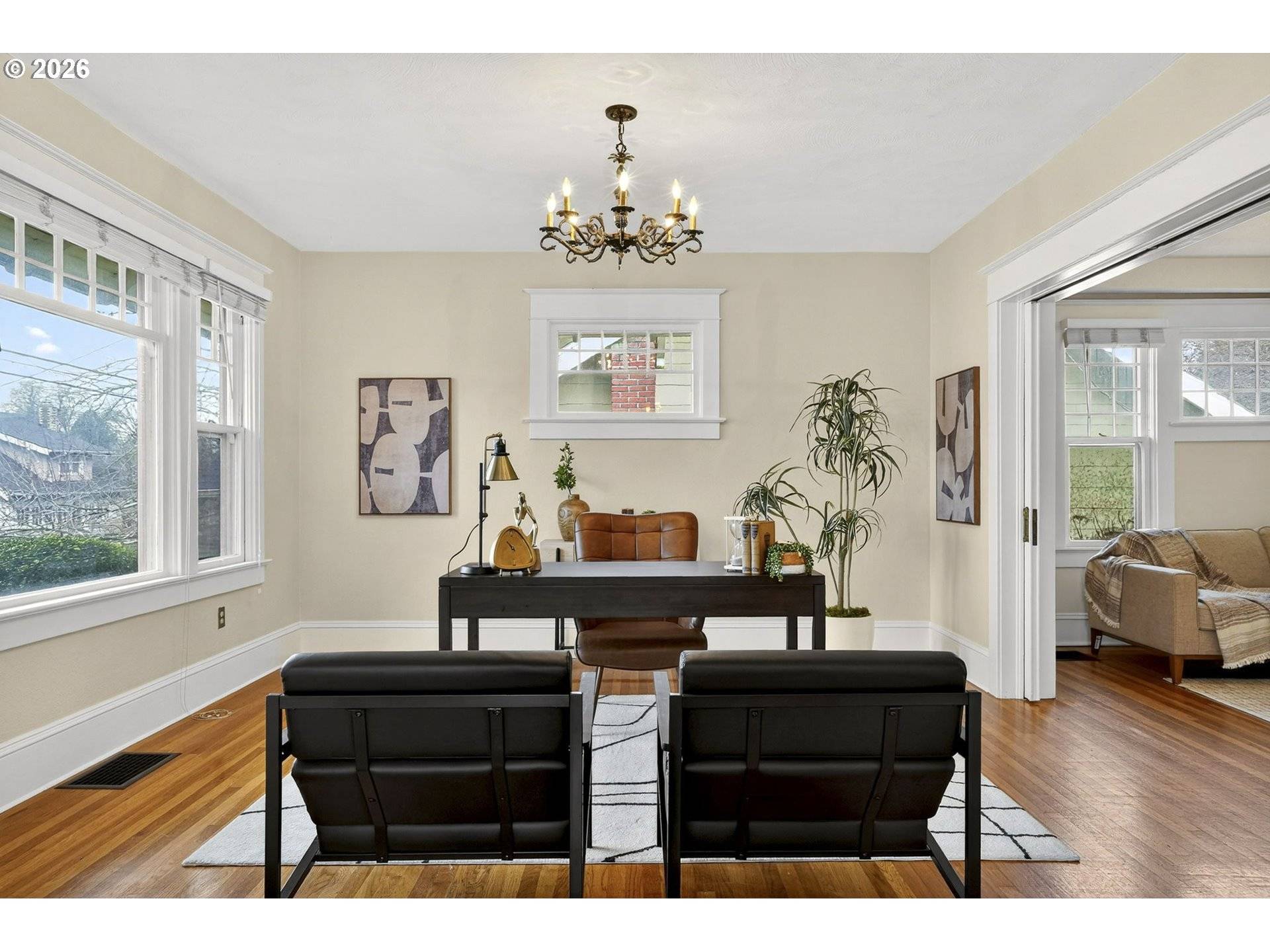 Portland, OR 97202,3234 SE CESAR E CHAVEZ BLVD