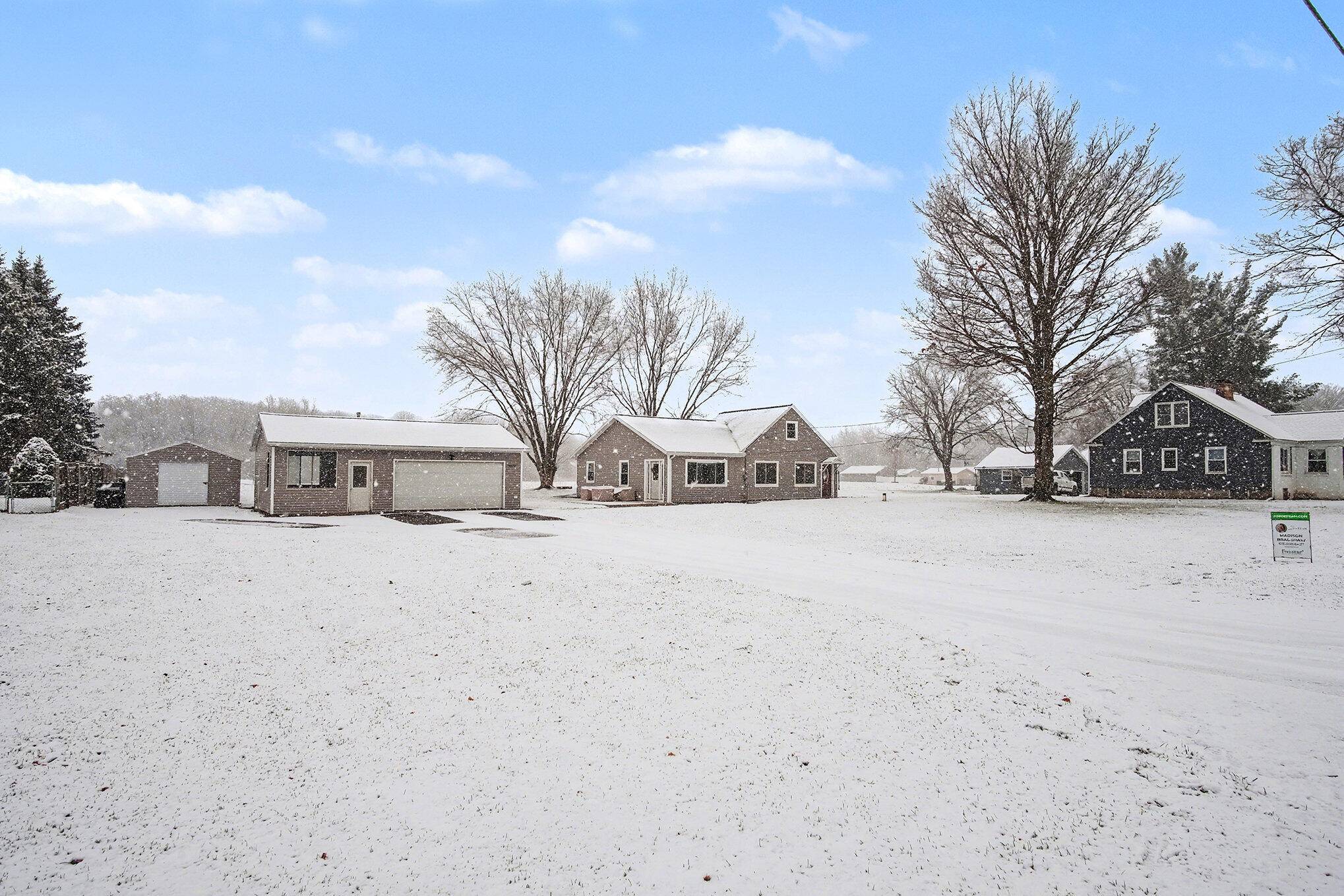 Marne, MI 49435,14634 Washington ST