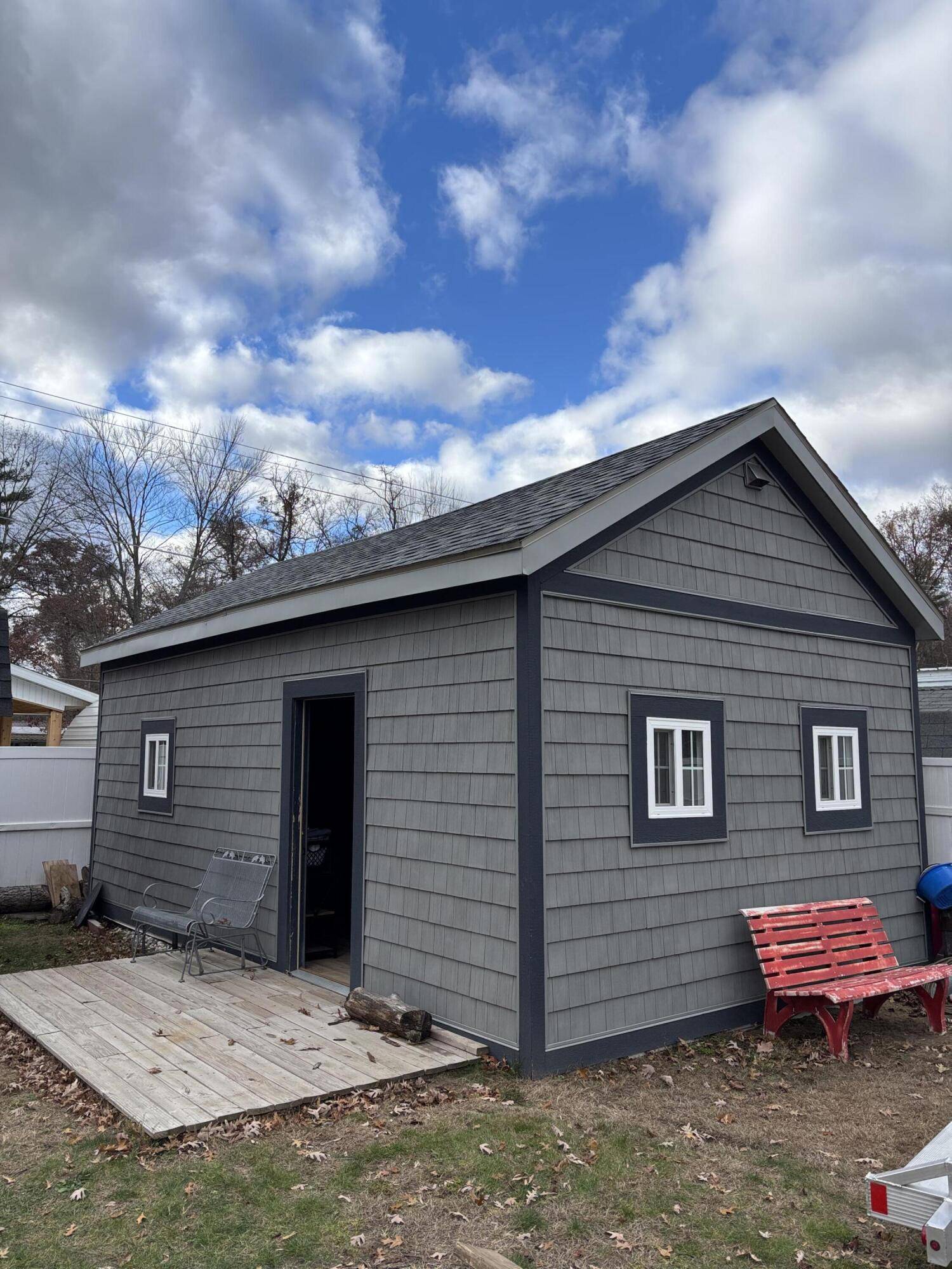 White Cloud, MI 49349,1643 S Beech AVE