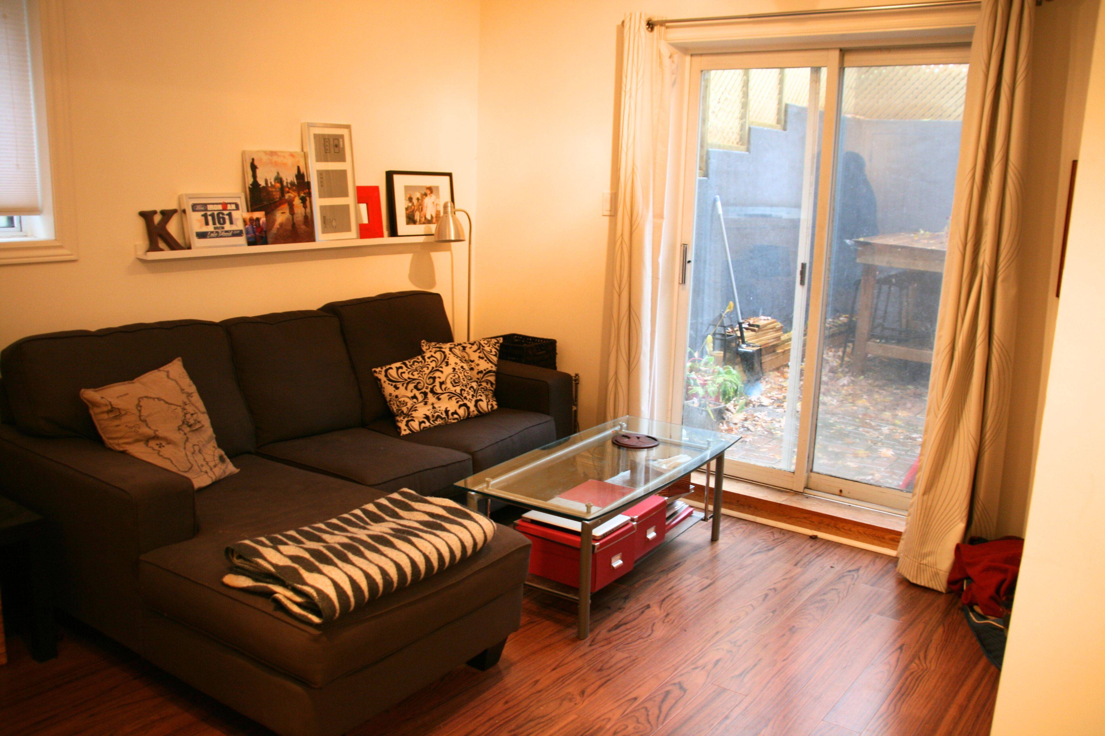 Toronto E02, ON M4L 2K3,8 Casci AVE #6