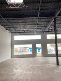 Toronto E04, ON M1P 2H1,1550 Birchmount RD #106/108