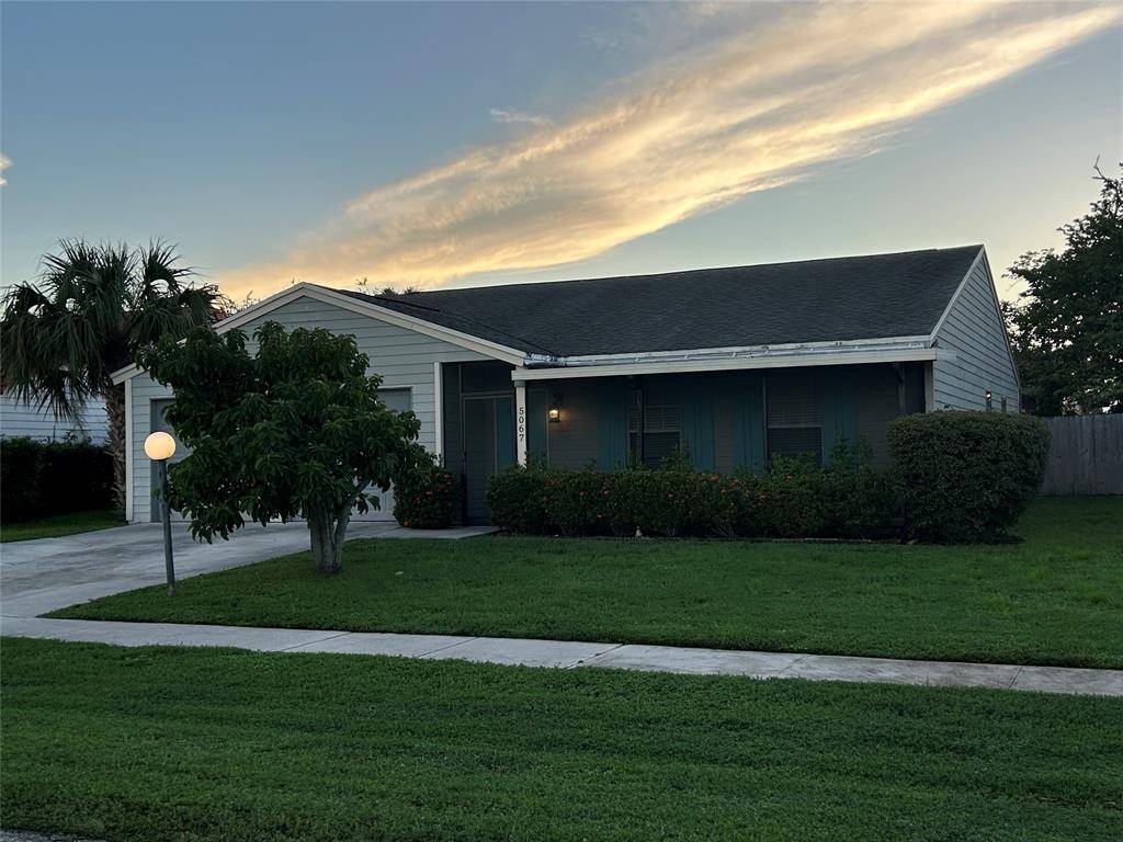 Lake Worth, FL 33467,5067 Canal Cir E