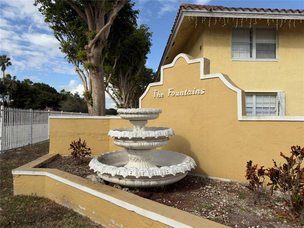 Miami, FL 33193,15675 SW 74th Circle Dr #3