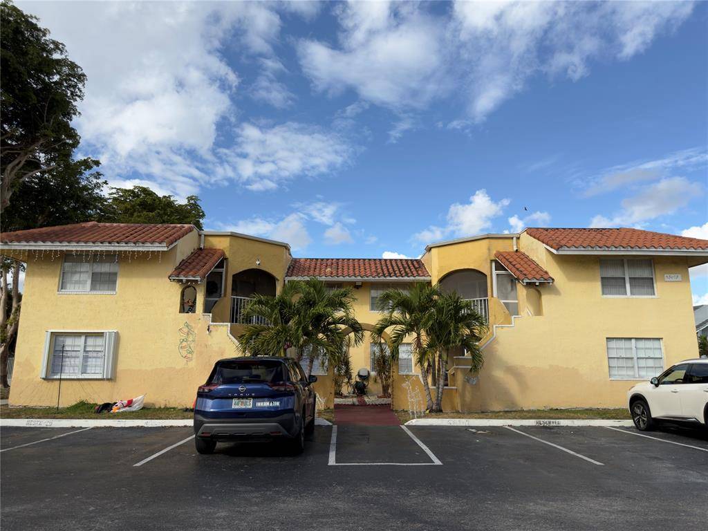 Miami, FL 33193,15675 SW 74th Circle Dr #3