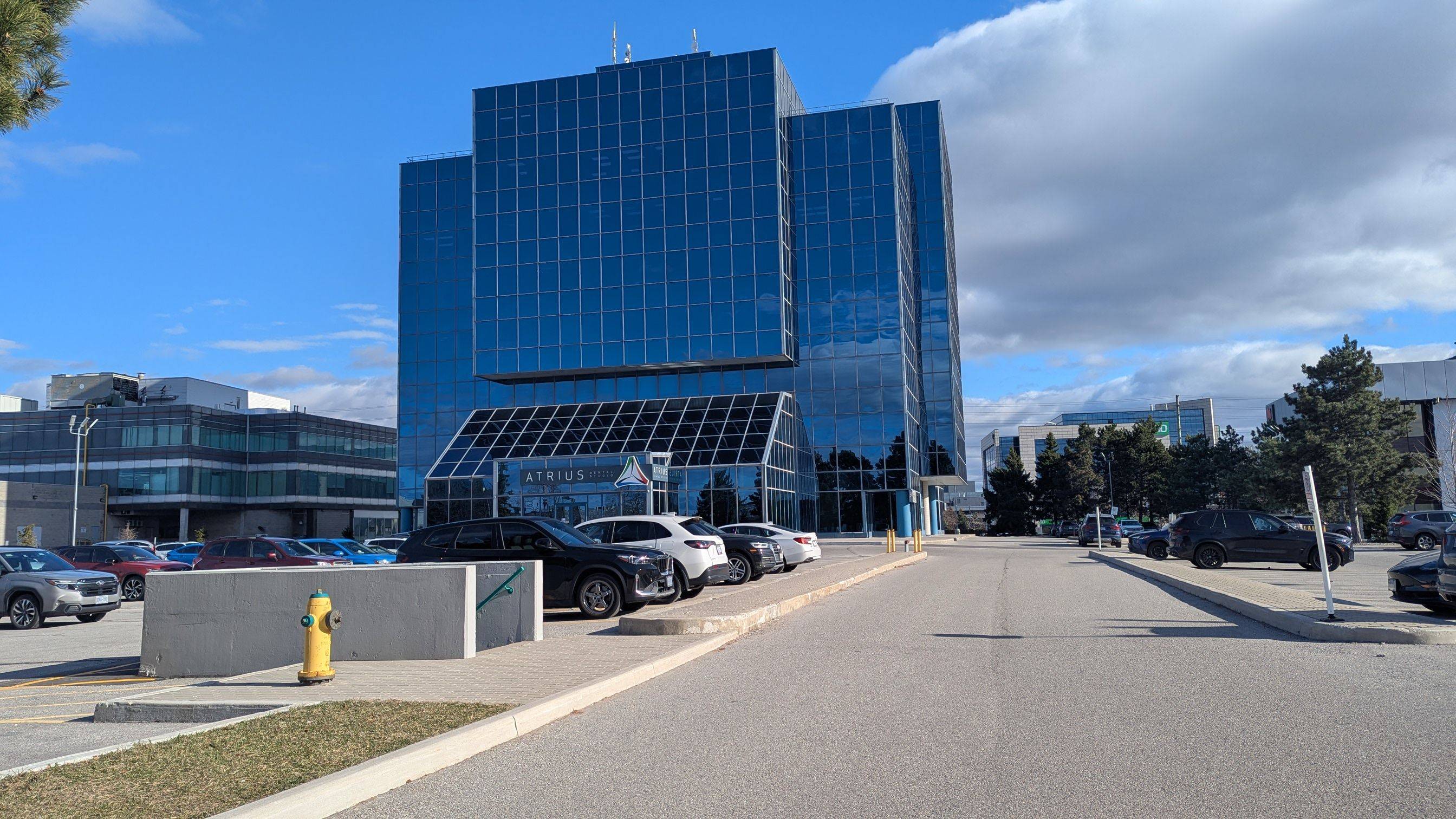 Richmond Hill, ON L4B 3H7,15 Wertheim CT #402-403