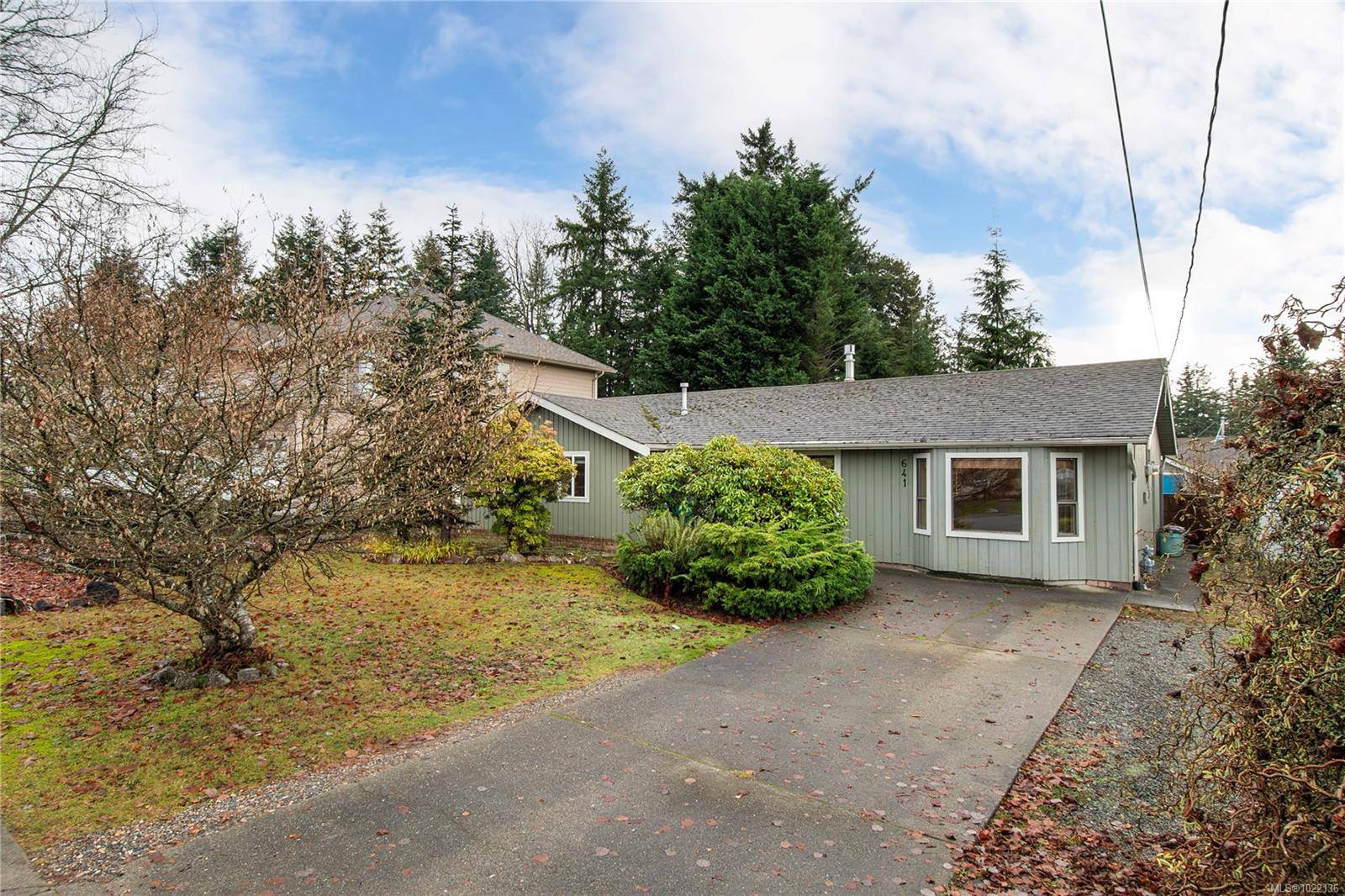 Campbell River, BC V9W 6A5,641 Albatross Cres