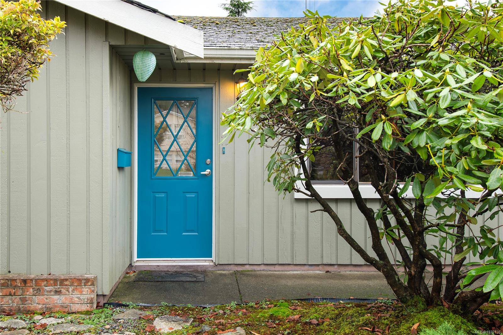 Campbell River, BC V9W 6A5,641 Albatross Cres