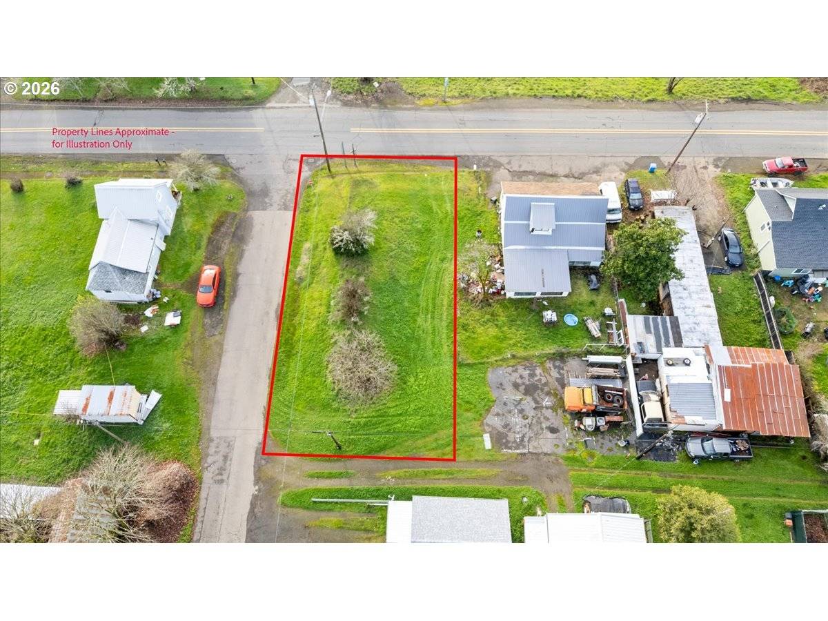 Oakland, OR 97462,105 NE PINE ST