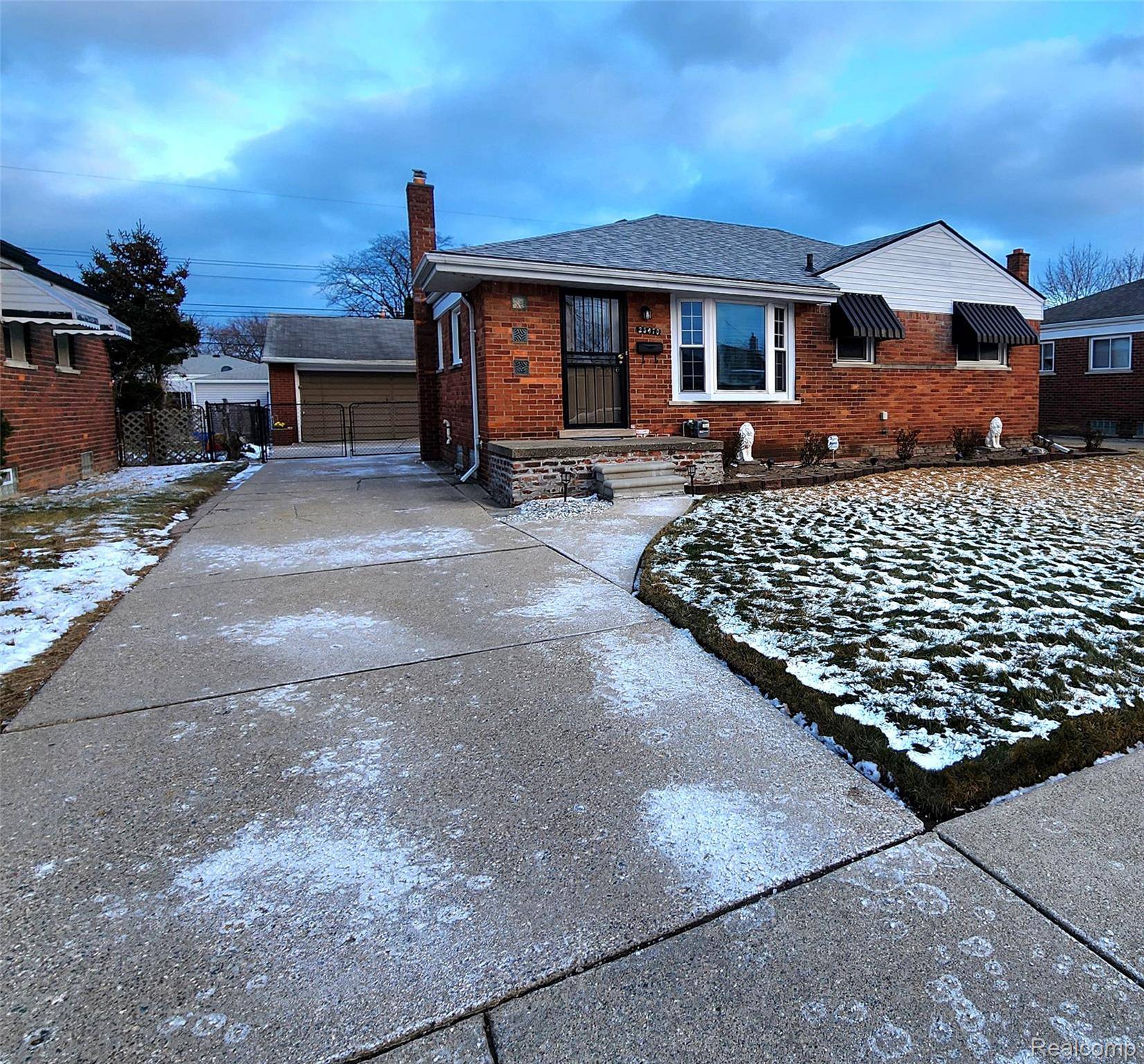 Roseville, MI 48066,25070 Barbara ST