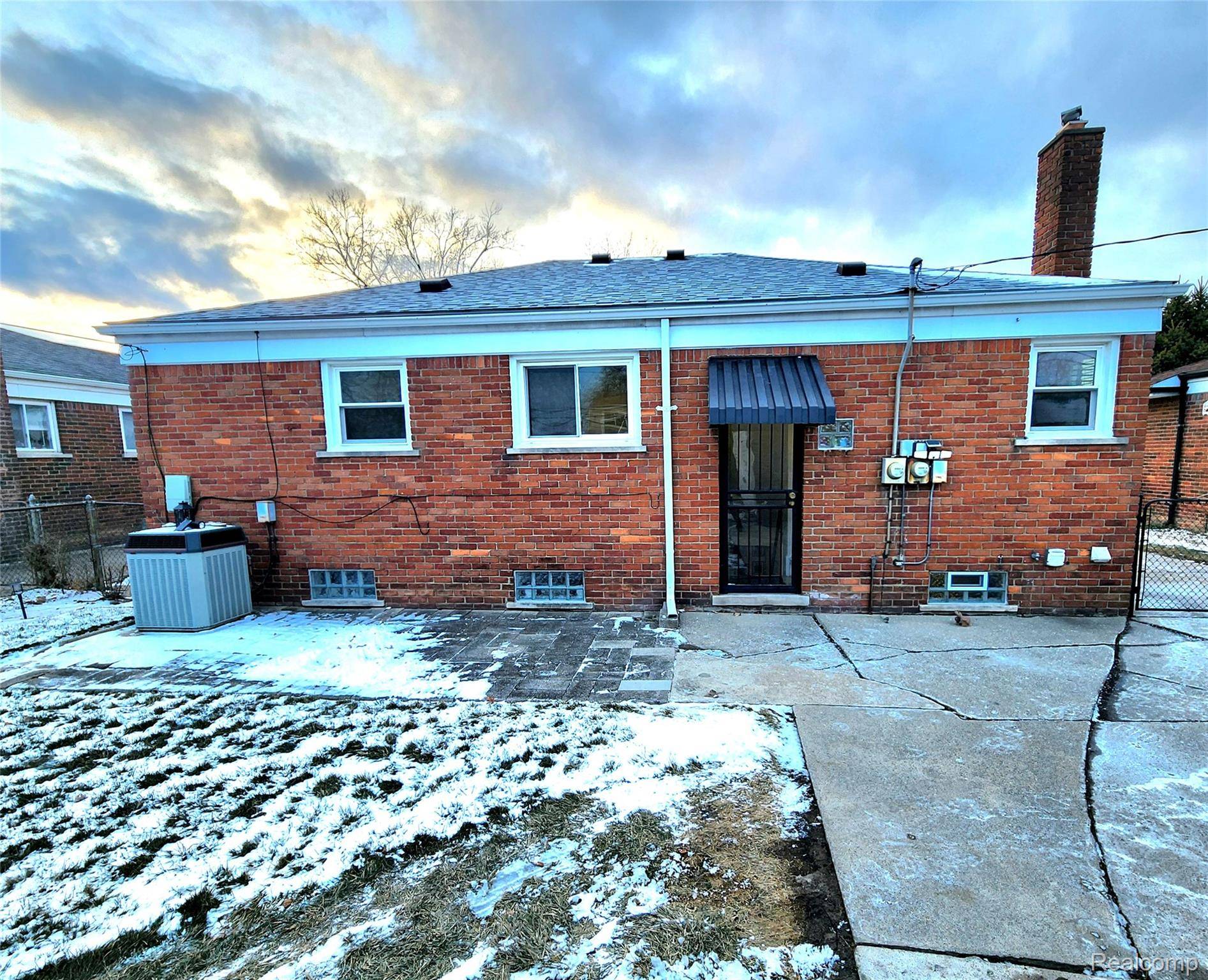 Roseville, MI 48066,25070 Barbara ST