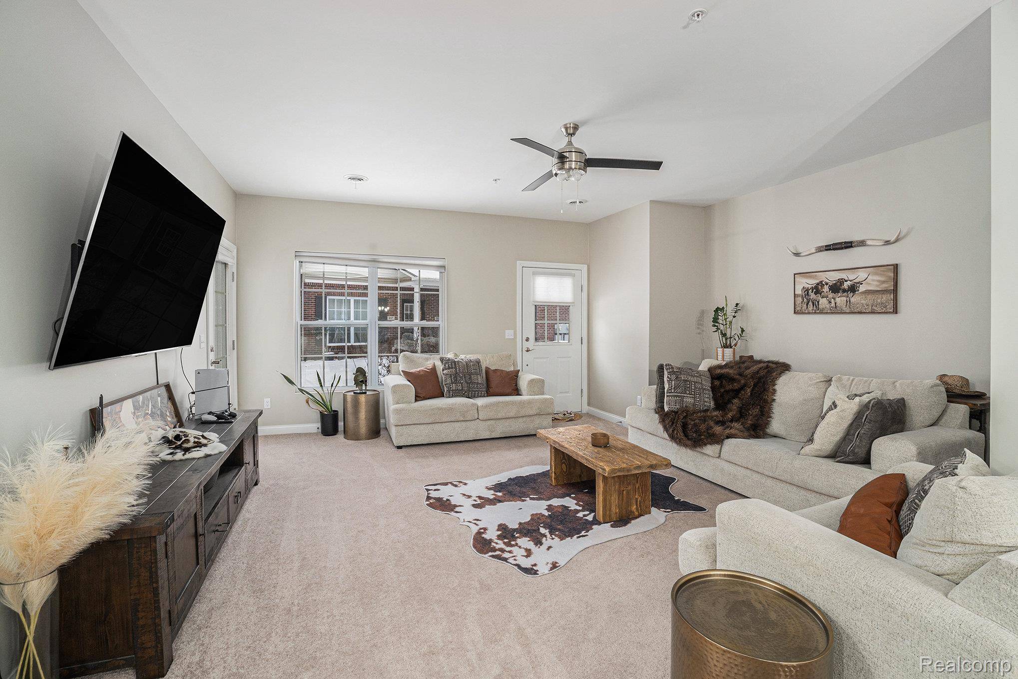 Fenton, MI 48430,911 Watercress LN