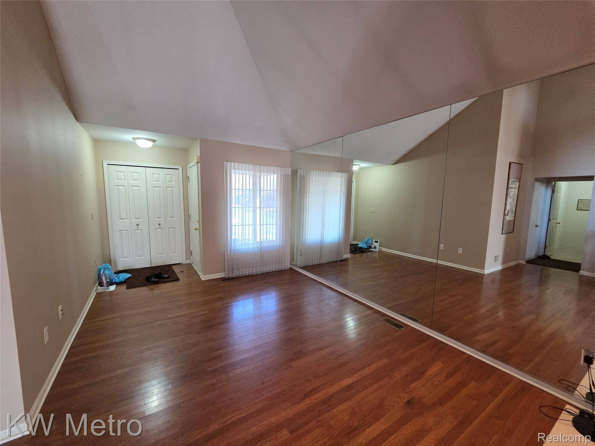 Royal Oak, MI 48067,622 Macwilliams LN