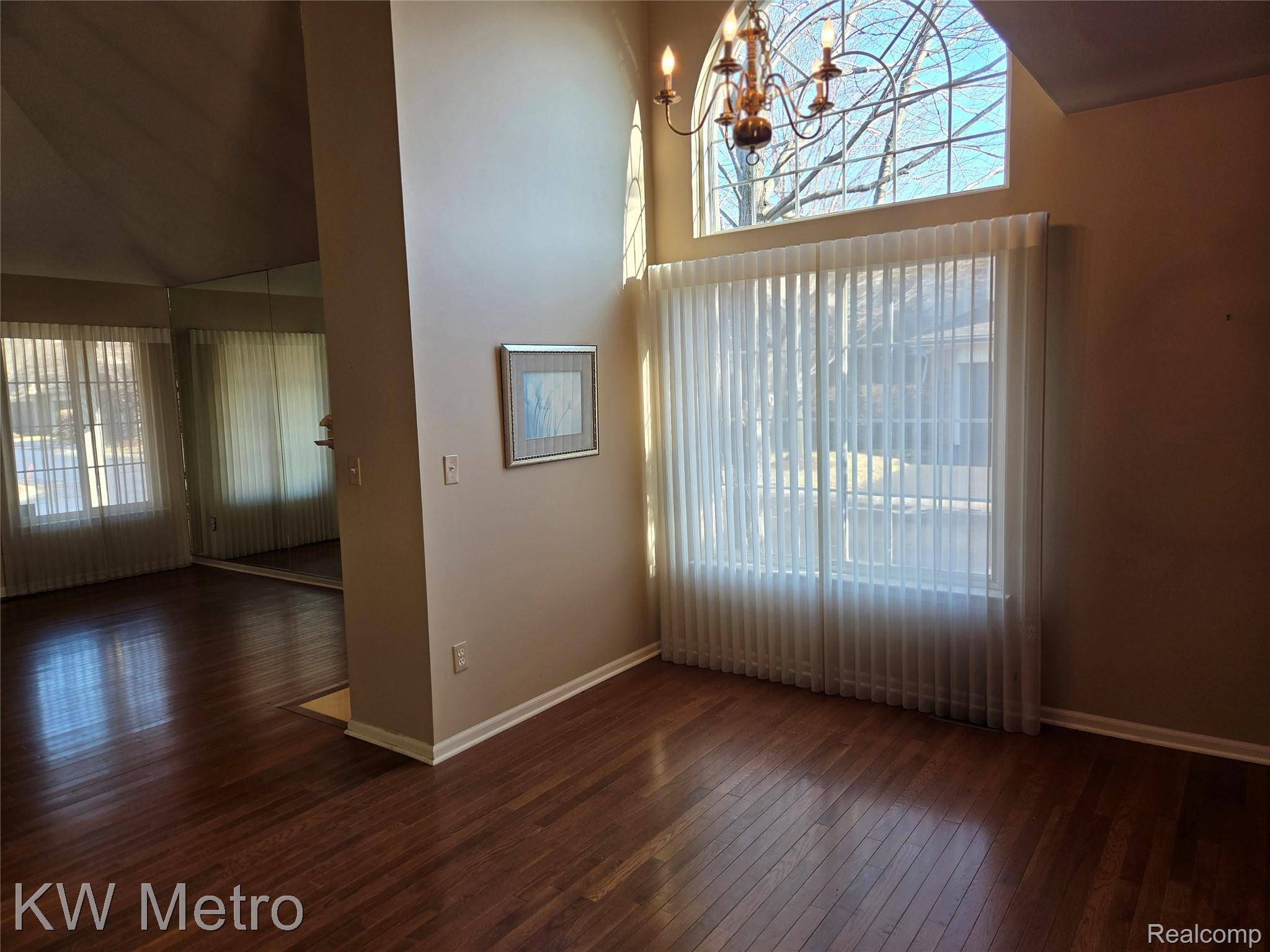 Royal Oak, MI 48067,622 Macwilliams LN