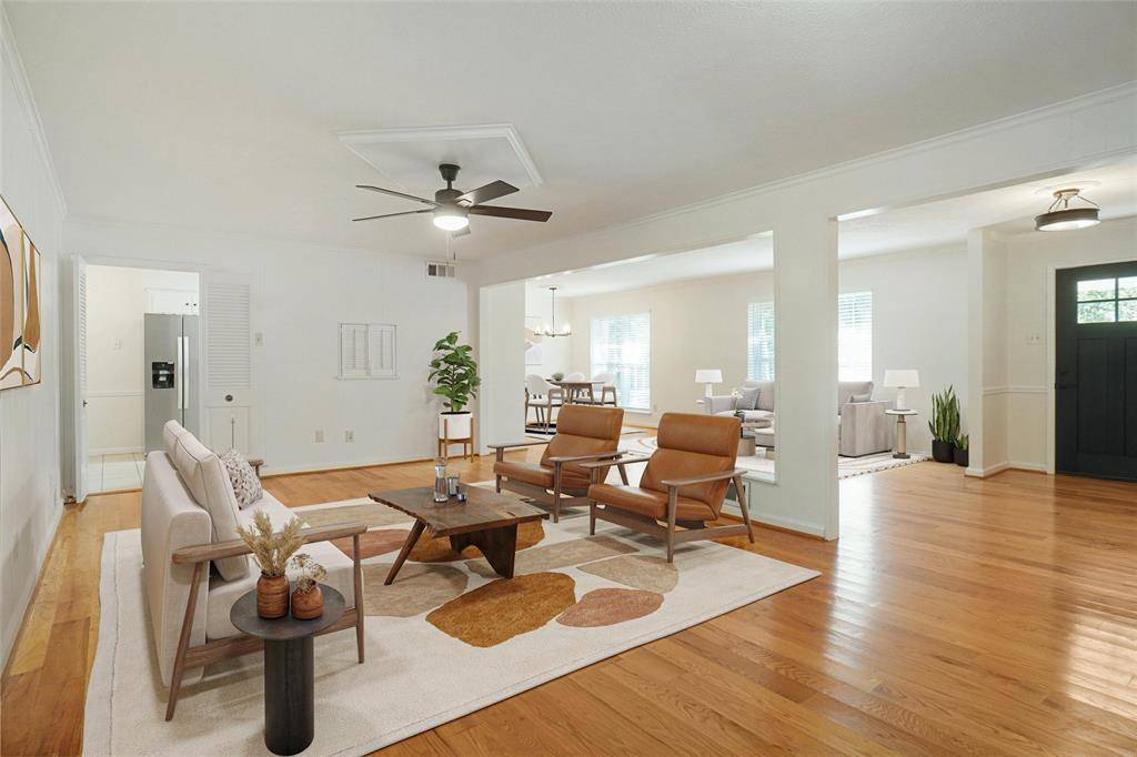 Dallas, TX 75214,7329 Dalewood Lane