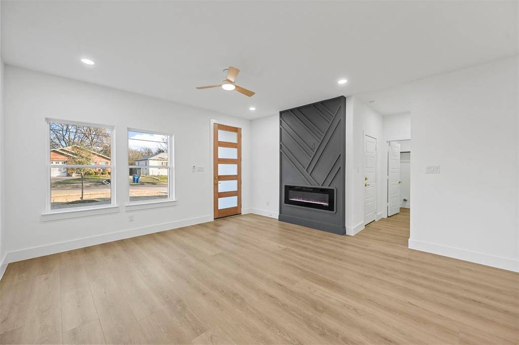 Dallas, TX 75215,2814 Rochester Street