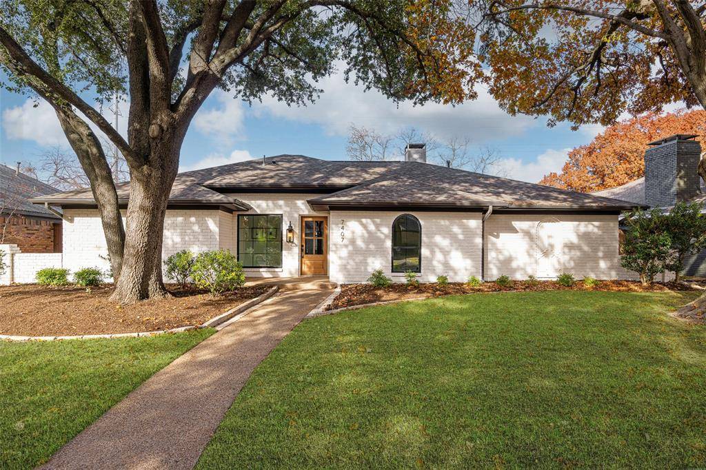 Dallas, TX 75248,7407 Arbor Oaks Drive