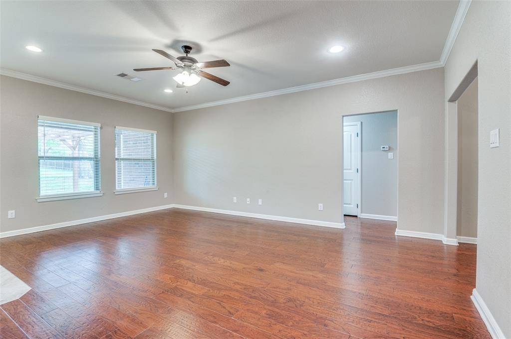 Azle, TX 76020,637 N Stewart Street