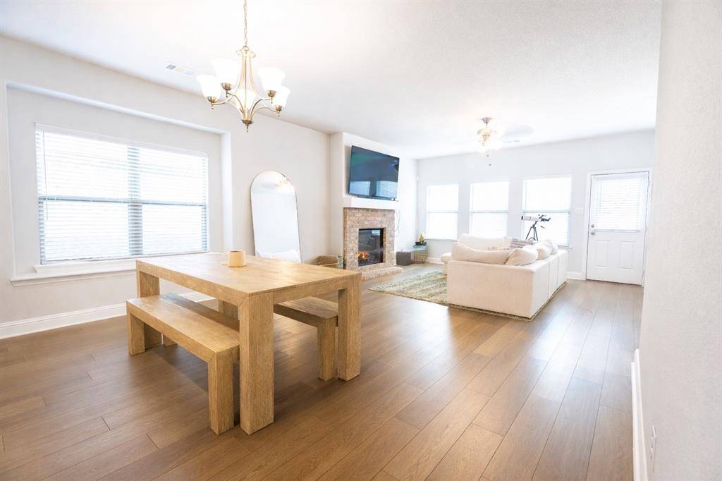 Red Oak, TX 75154,310 Saltmeadow Lane