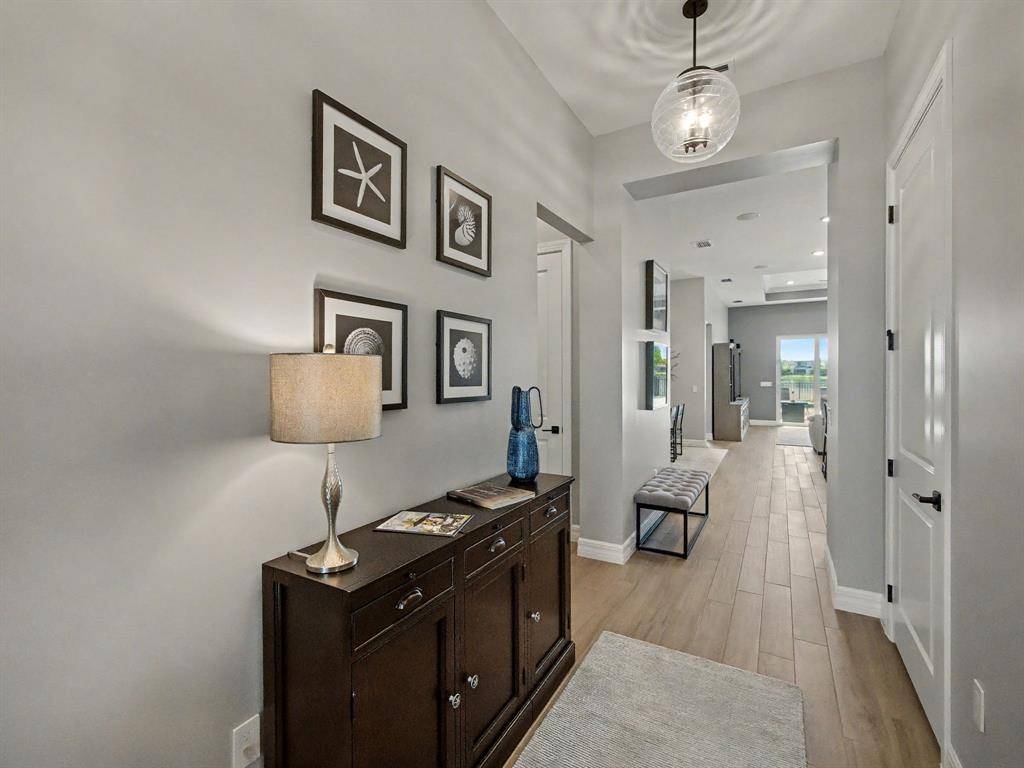 Palm Beach Gardens, FL 33412,10370 Northbrook Cir