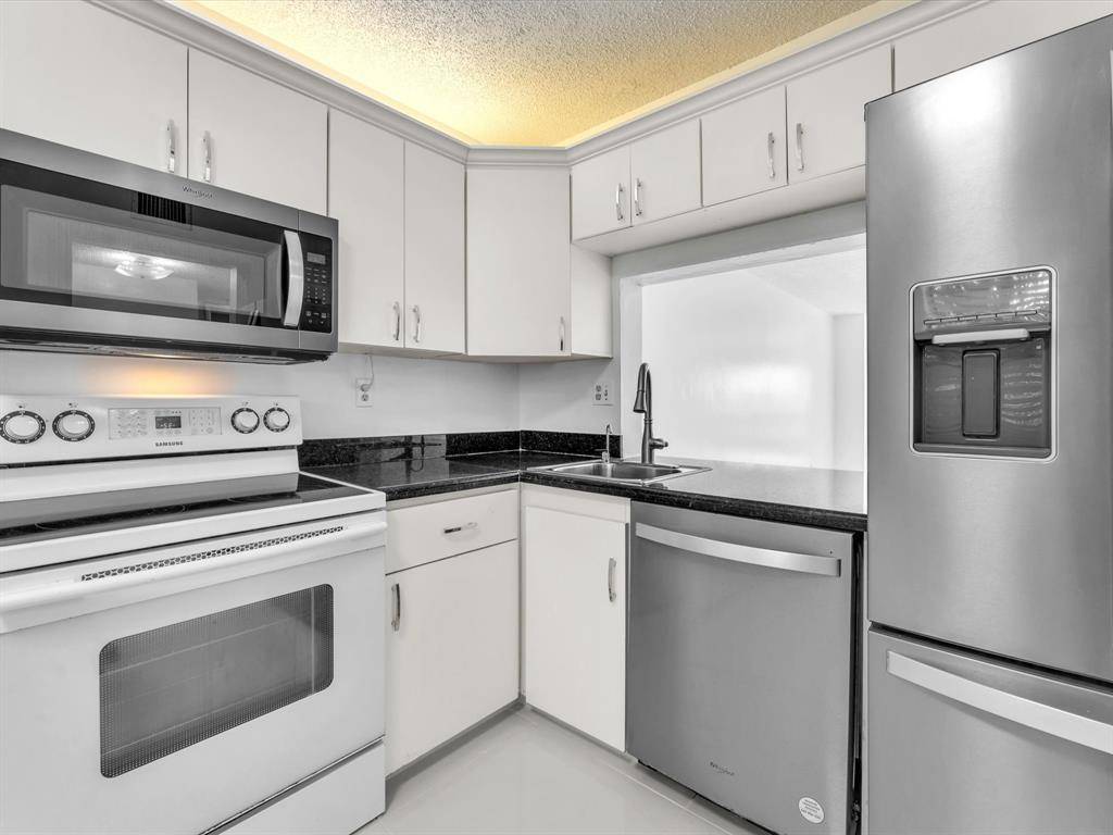 Coconut Creek, FL 33066,3000 NW 42nd Ave #B408