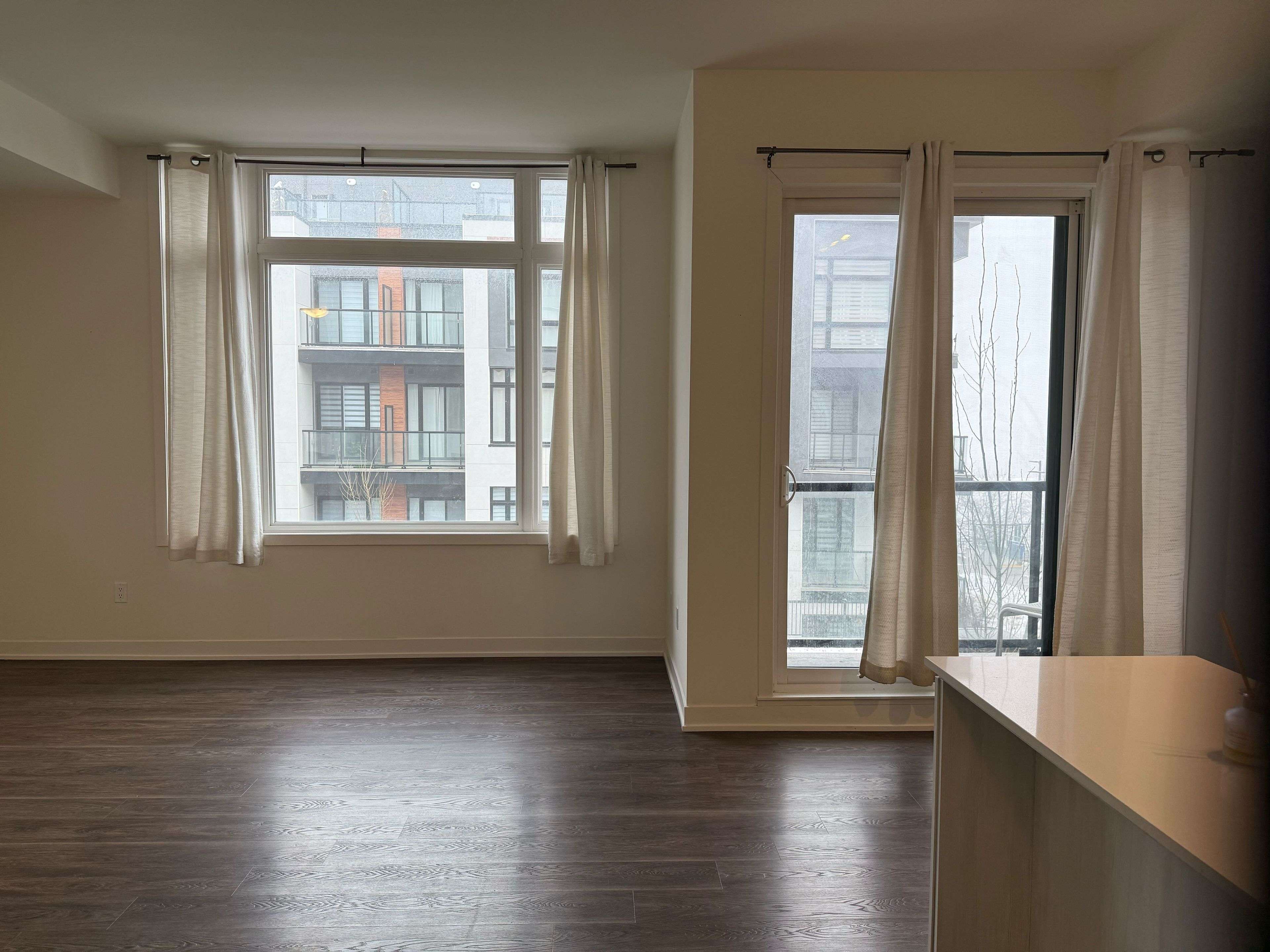 Richmond Hill, ON L4S 0N4,2 Steckley House LN #924