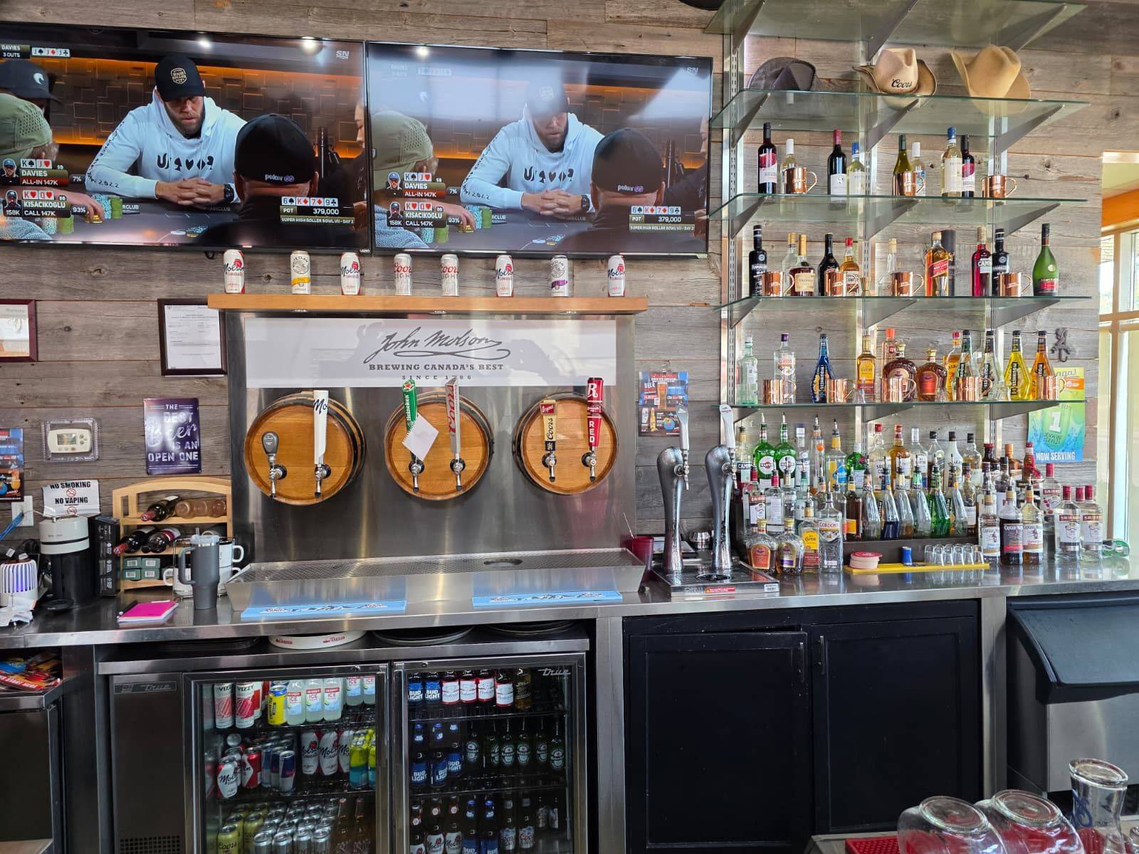 Wasaga Beach, ON L9Z 0B6,321 Main ST #2