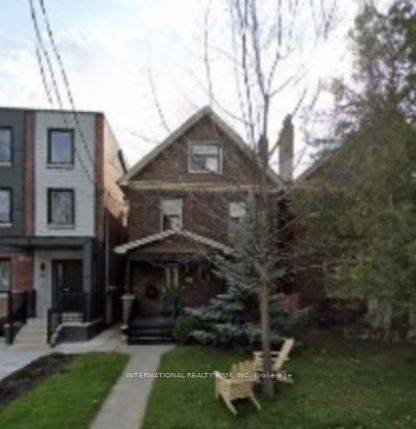 Toronto W02, ON M6P 2T9,165 Quebec AVE #BASEMNT