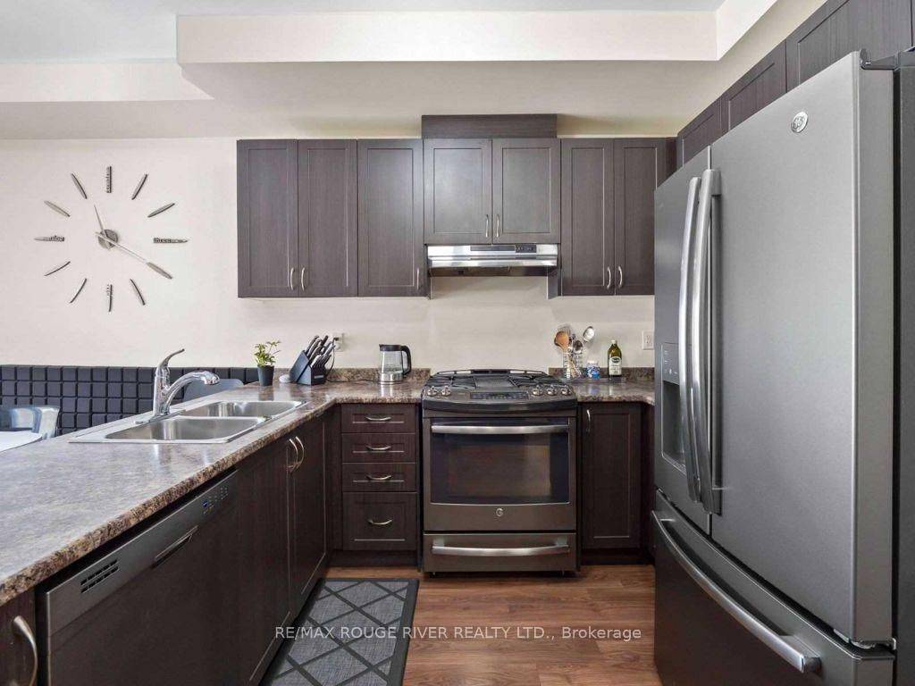 Brampton, ON L6Z 0J1,40 Tollgate ST N