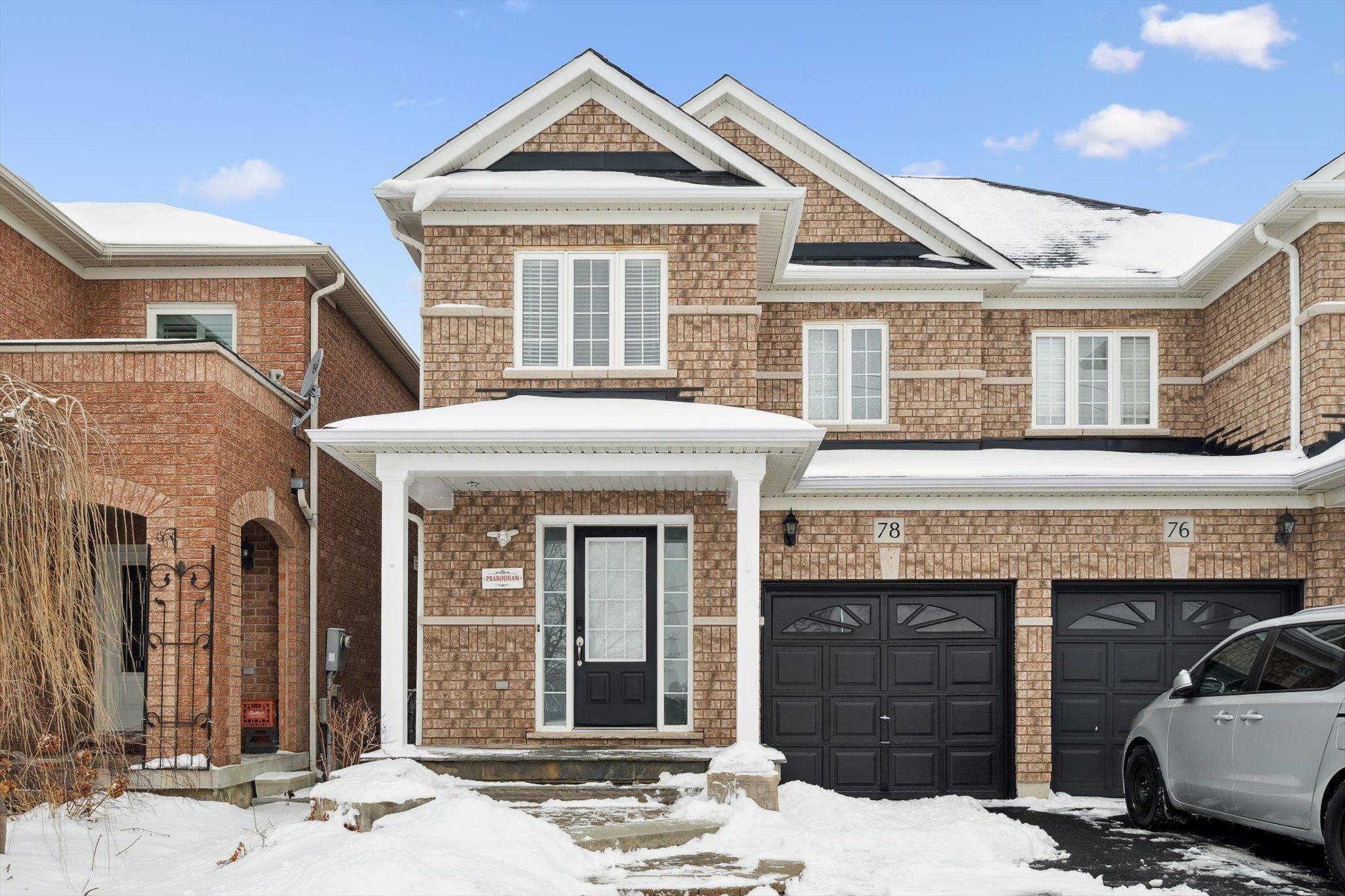 Halton Hills, ON L7G 6M8,78 Snowberry CRES