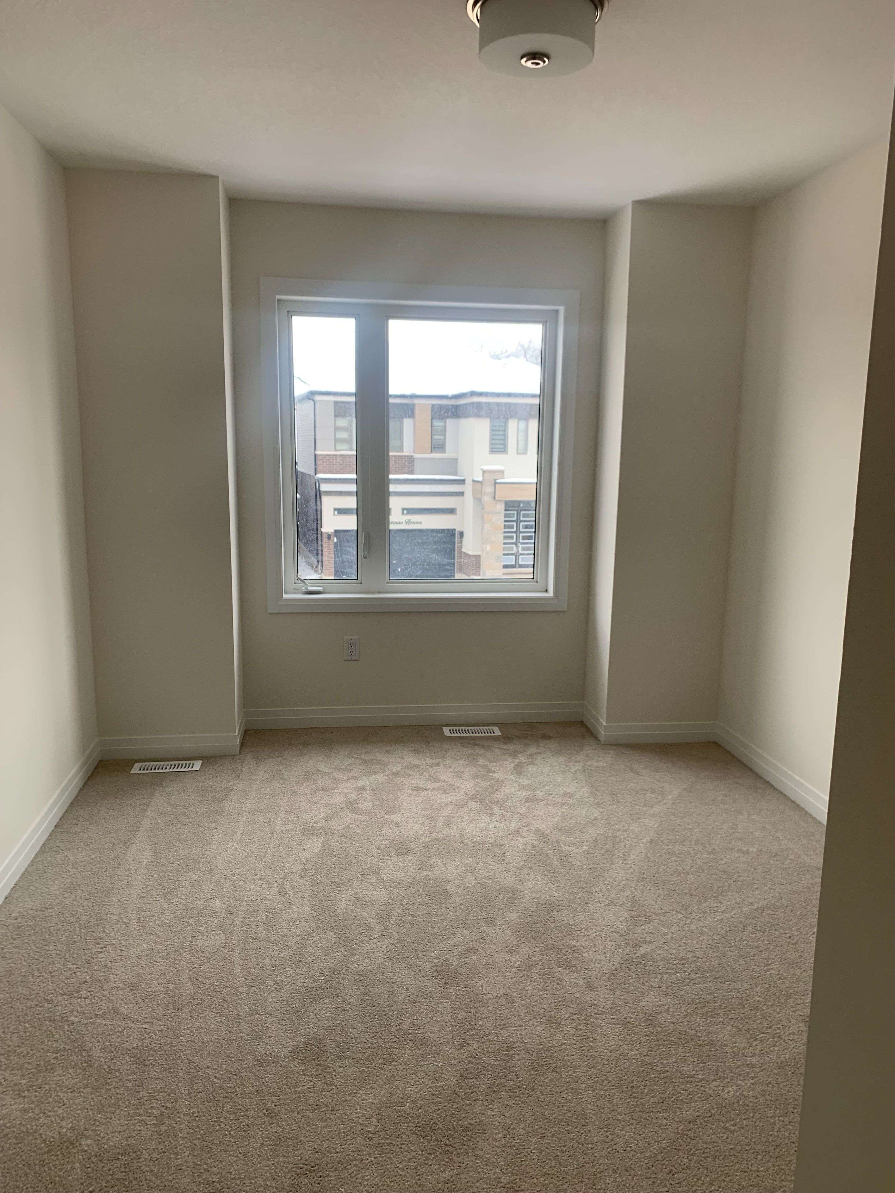 Brantford, ON N3V 0C2,60 Mckernan AVE